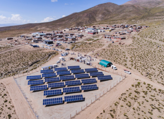 pueblo solar, paneles